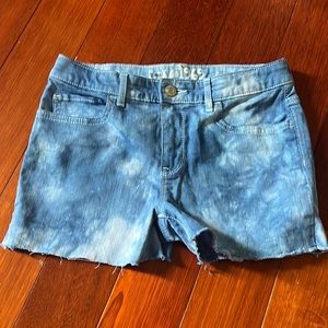 Gap tie dye jean shorts